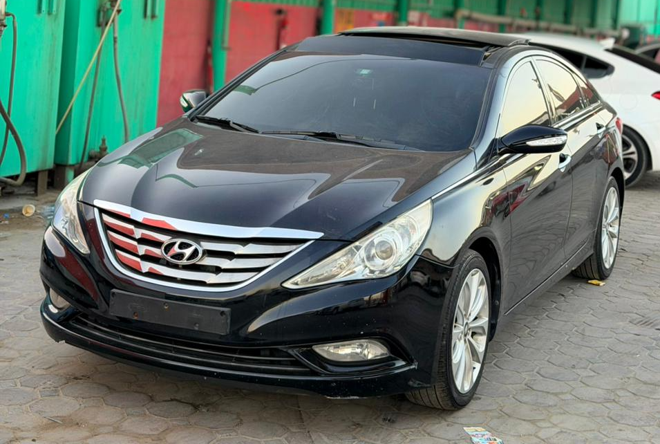 هيونداي سوناتا Y20 2011 1